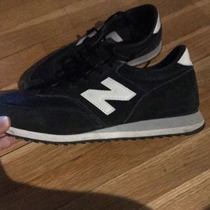 NB Sneaker Classics, size 7, blk/gry, barely worn